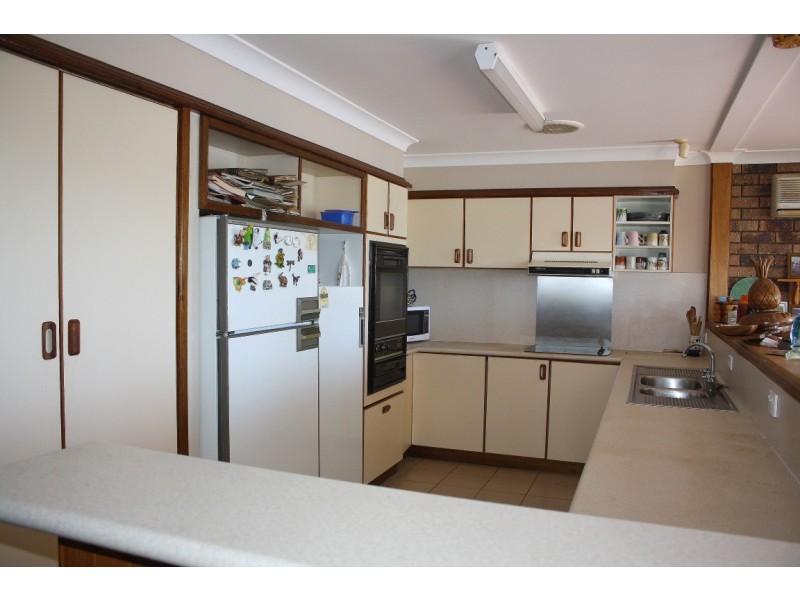 32 Acacia Circuit, Yamba NSW 2464