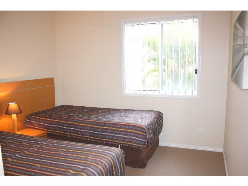 13 The Parkway, Yamba NSW 2464