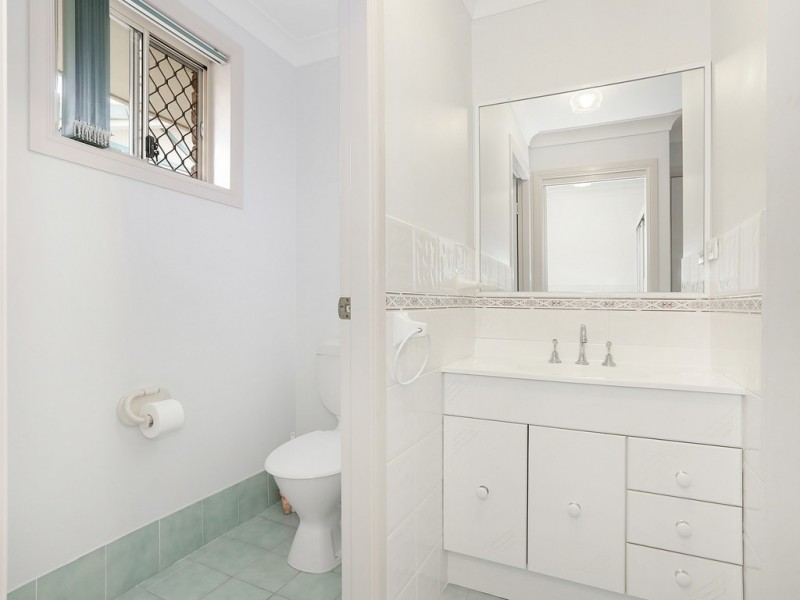 30 Harold Tory Drive, Yamba NSW 2464