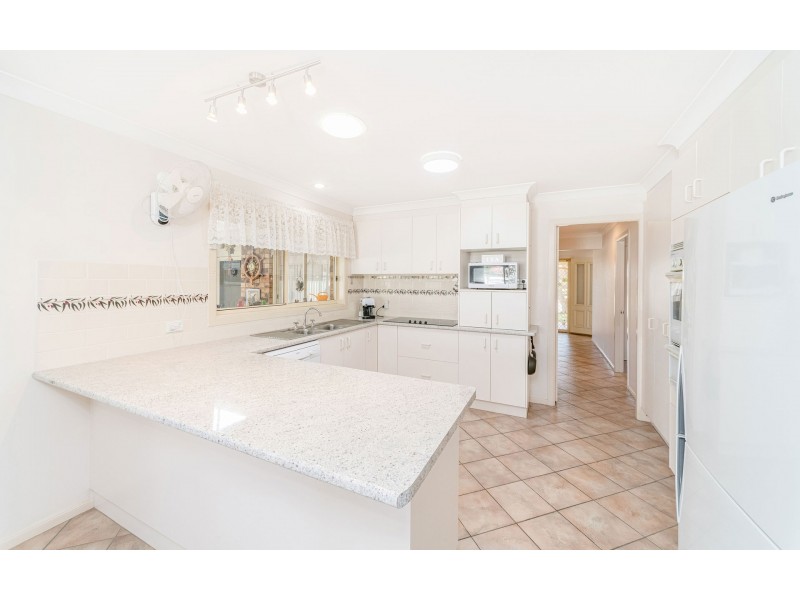 11 Admiralty Court, Yamba NSW 2464