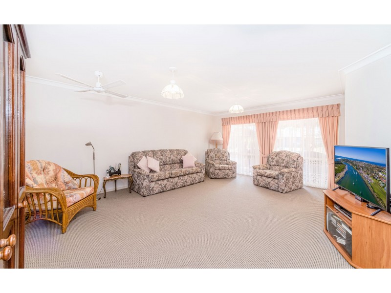 11 Admiralty Court, Yamba NSW 2464