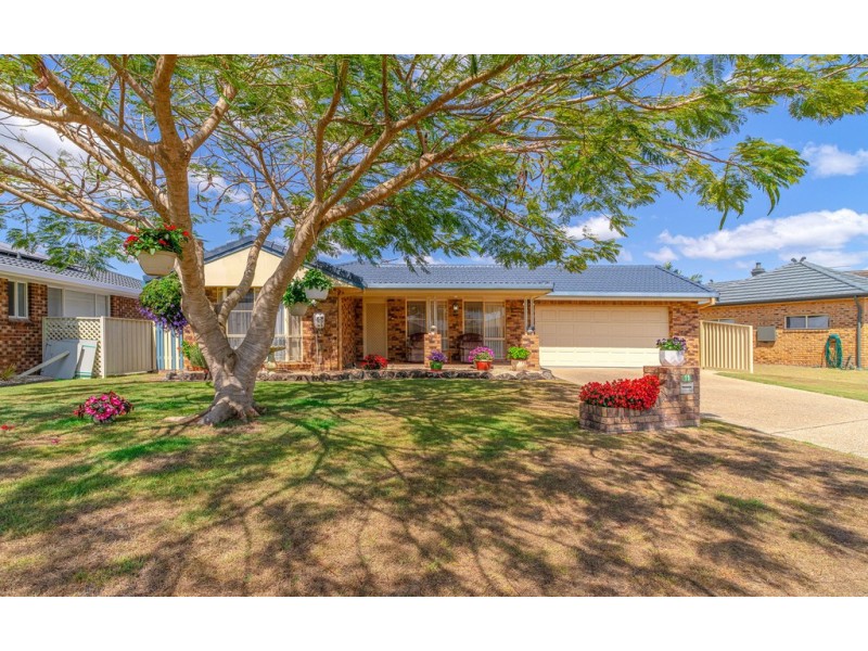 11 Admiralty Court, Yamba NSW 2464