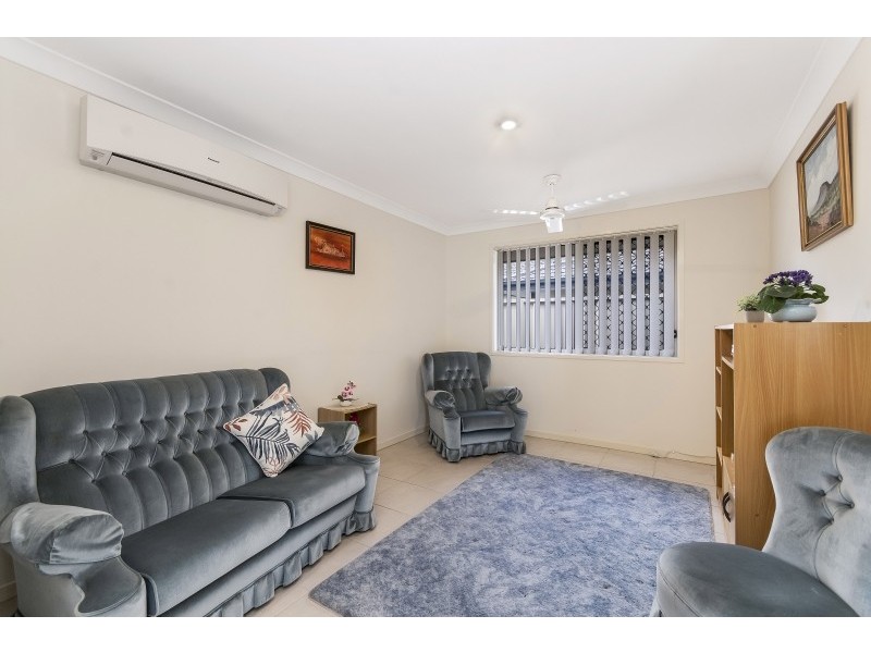 3/4 Somerset Place, Yamba NSW 2464
