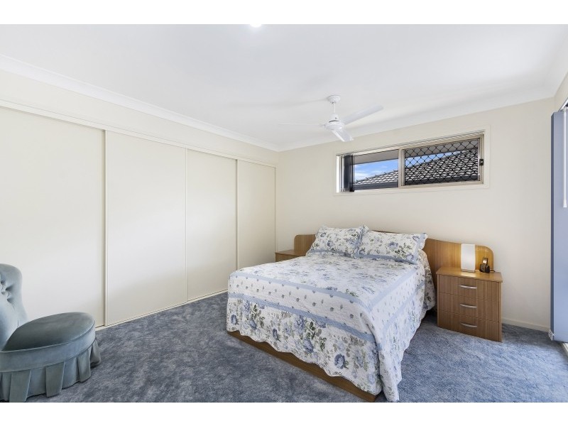 3/4 Somerset Place, Yamba NSW 2464