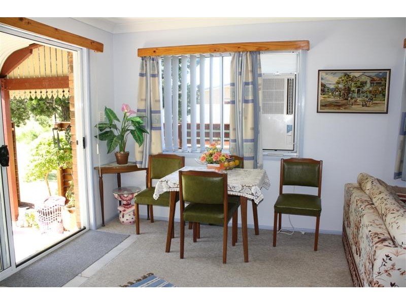 158 Yamba Rd, Yamba NSW 2464