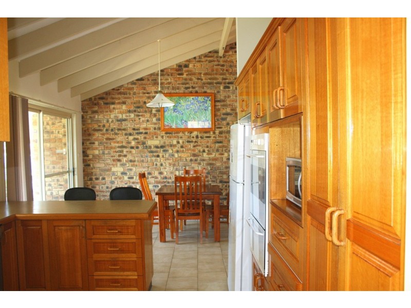 42 The Mainbrace, Yamba NSW 2464