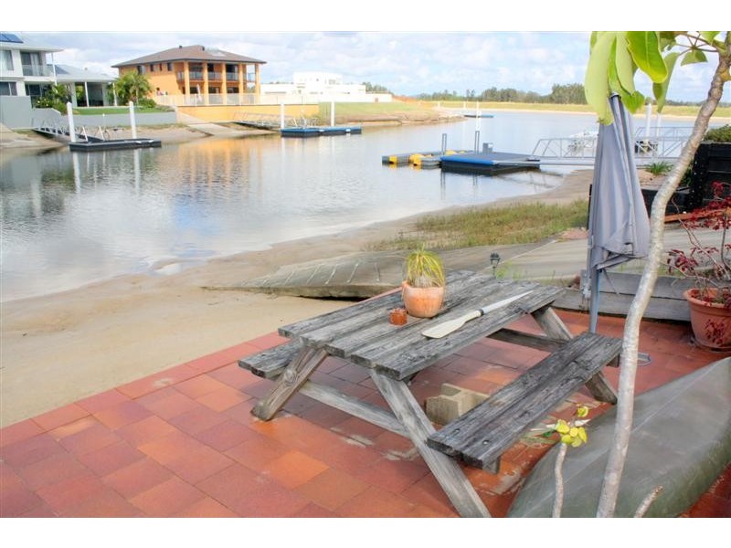 23 Barellan Avenue, Yamba NSW 2464