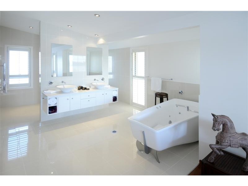 111 Witonga Drive, Yamba NSW 2464