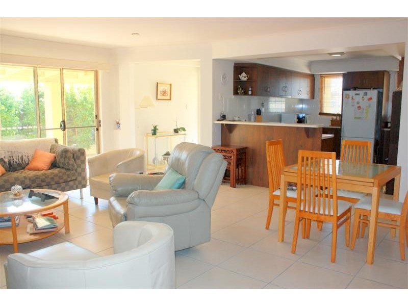 266 Yamba Road, Yamba NSW 2464