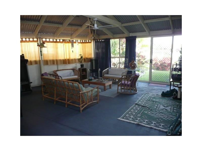 65 Witonga Drive, Yamba NSW 2464