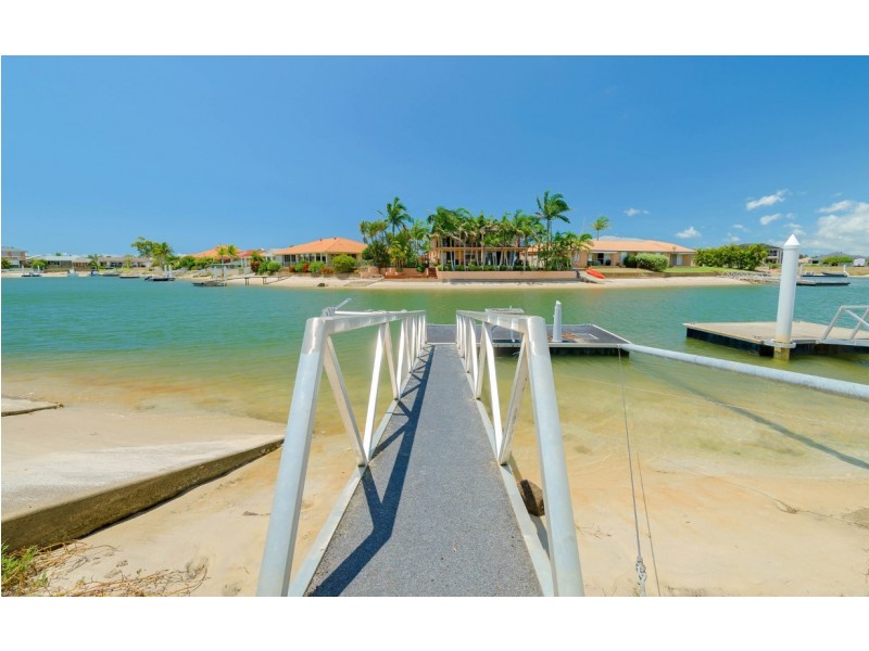 85 Witonga Drive, Yamba NSW 2464