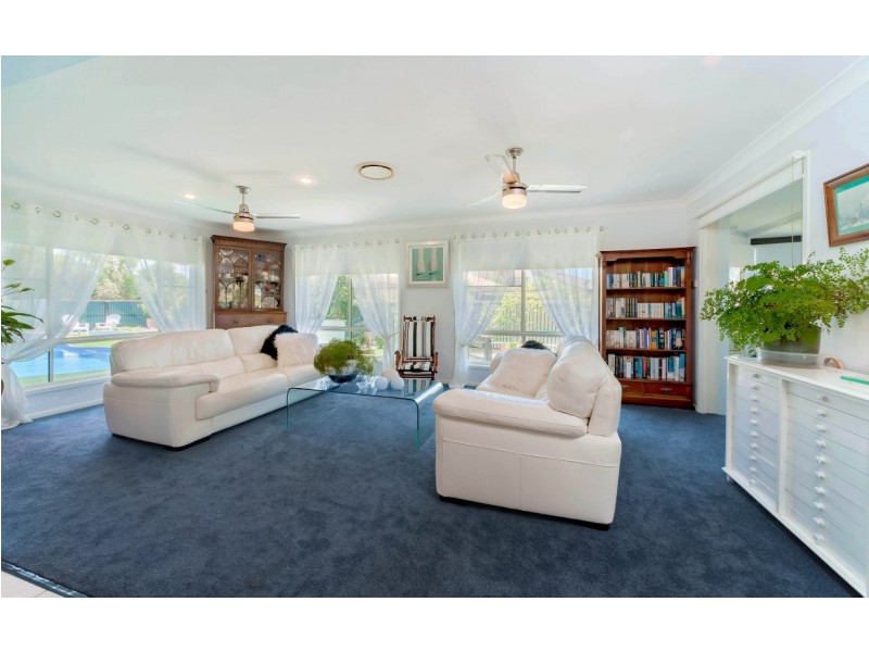 85 Witonga Drive, Yamba NSW 2464