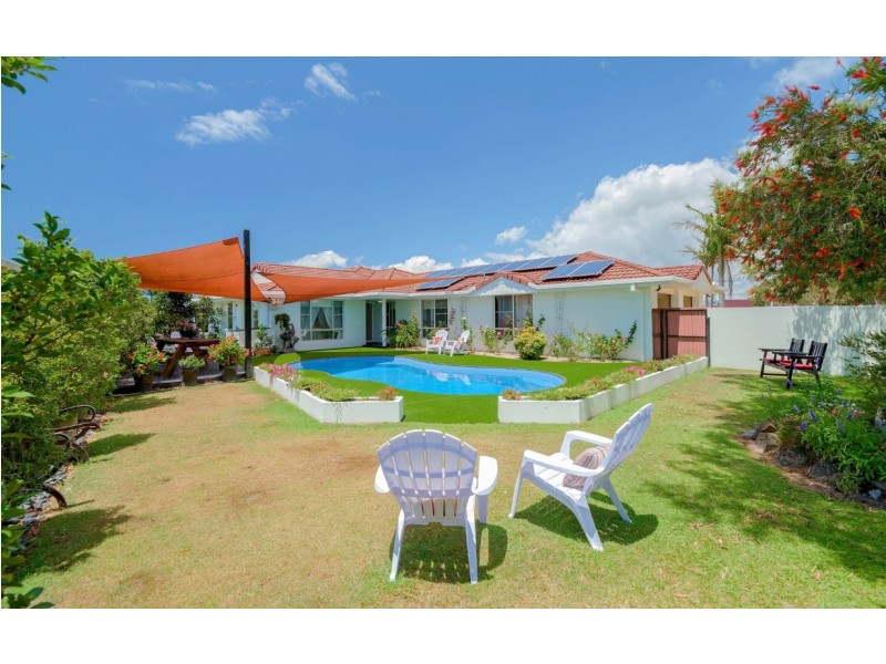 85 Witonga Drive, Yamba NSW 2464
