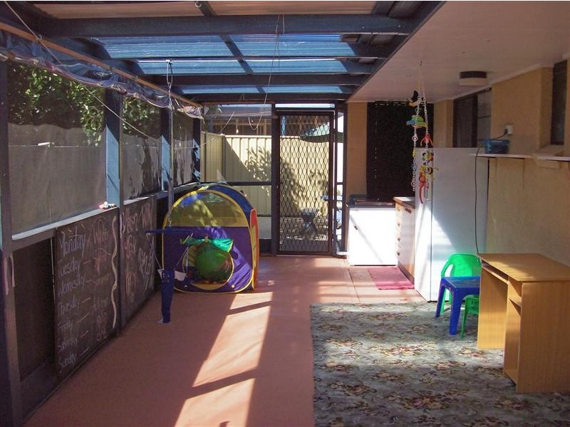 2 Barbara Close, Yamba NSW 2464