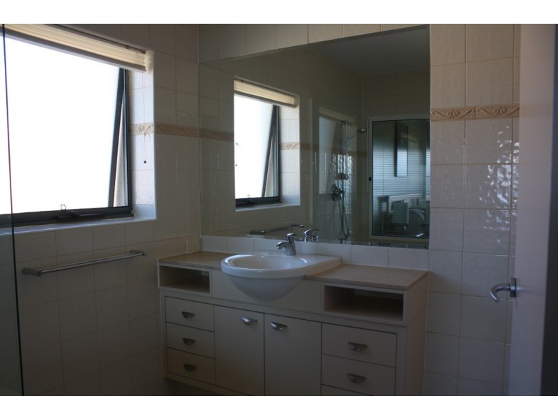12/ 20 Pacific Parade, Yamba NSW 2464
