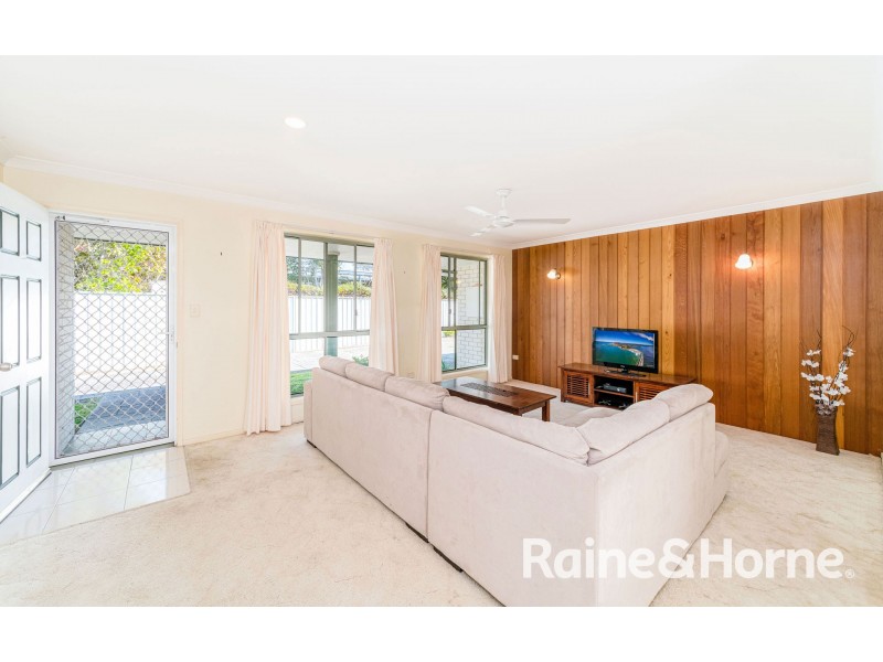 1/21 Parkview Crescent, Yamba NSW 2464