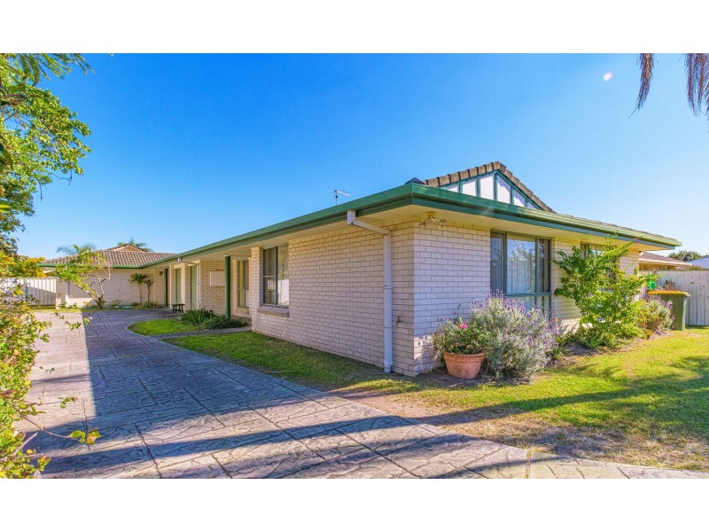 1/21 Parkview Crescent, Yamba NSW 2464