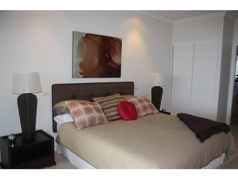 1/8 Bent Street, Yamba NSW 2464