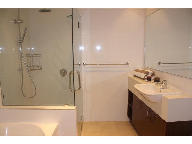 1/8 Bent Street, Yamba NSW 2464