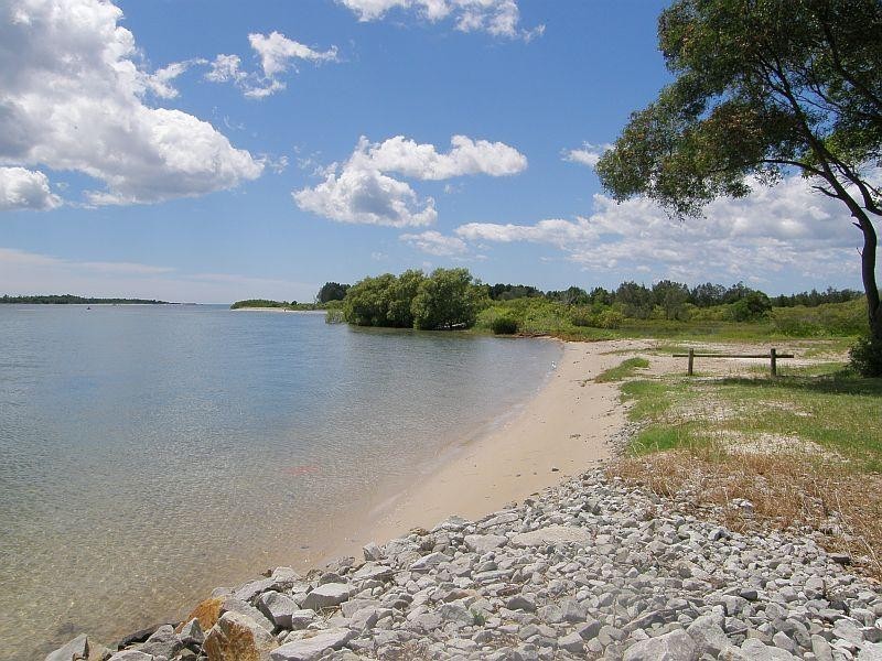 32 The Peninsula, Yamba NSW 2464