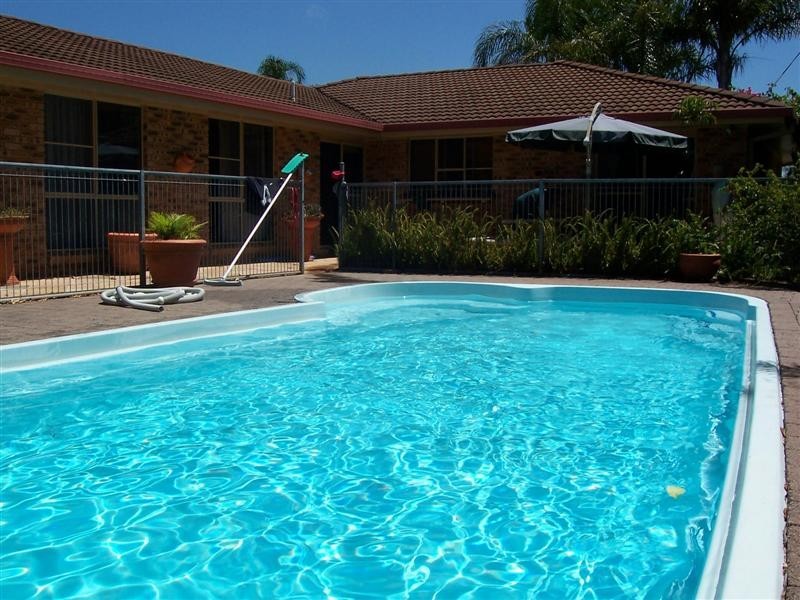 16 Binnacle Court, Yamba NSW 2464