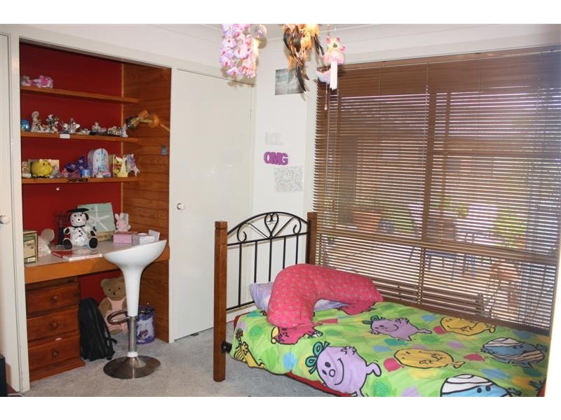 16 Binnacle Court, Yamba NSW 2464