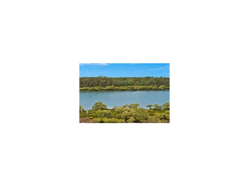 6 Bayview Drive, Yamba NSW 2464