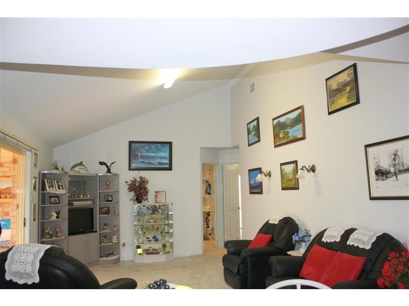 6 Bayview Drive, Yamba NSW 2464