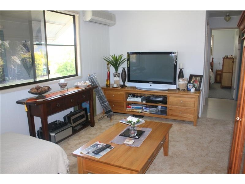 19 Yamba Waters Park, Yamba NSW 2464