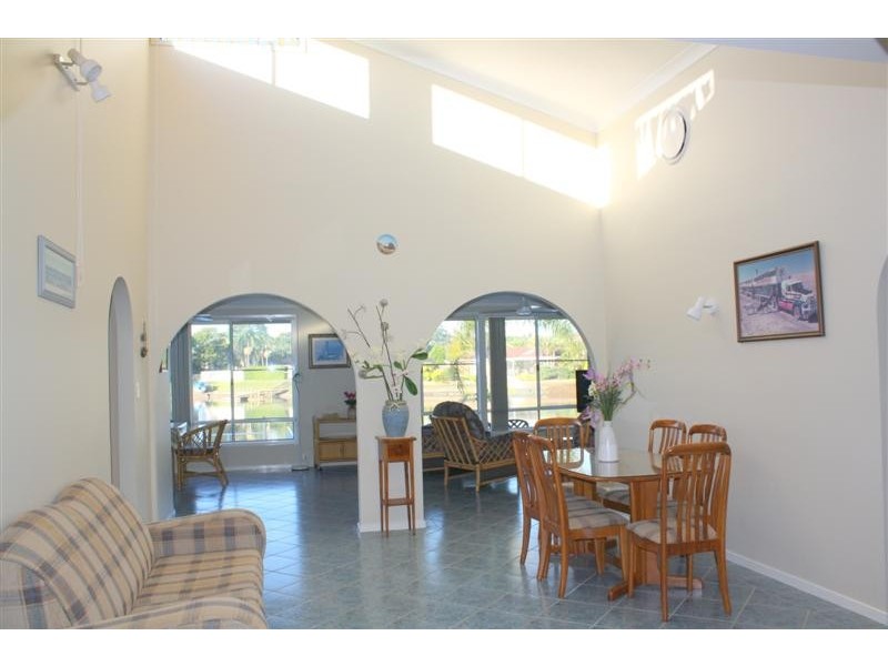 38 The Mainbrace, Yamba NSW 2464