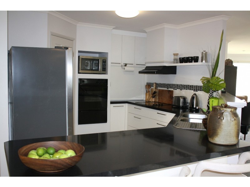 28 Treelands Drive, Yamba NSW 2464