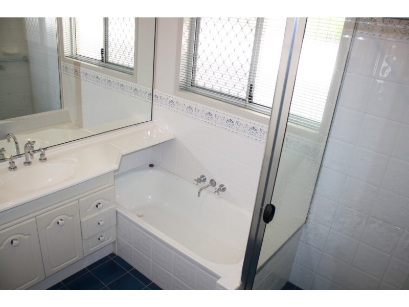 28 Treelands Drive, Yamba NSW 2464