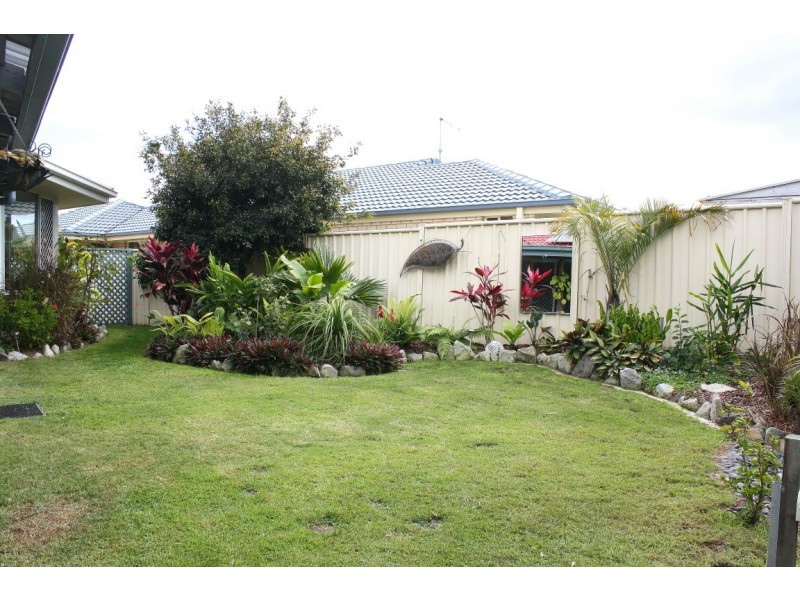 28 Treelands Drive, Yamba NSW 2464