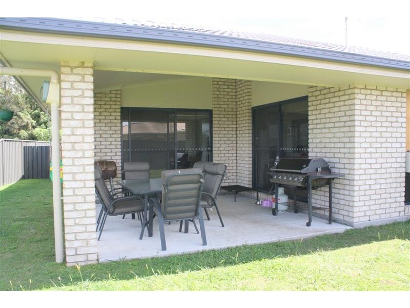 5 Buccaneers Court, Yamba NSW 2464