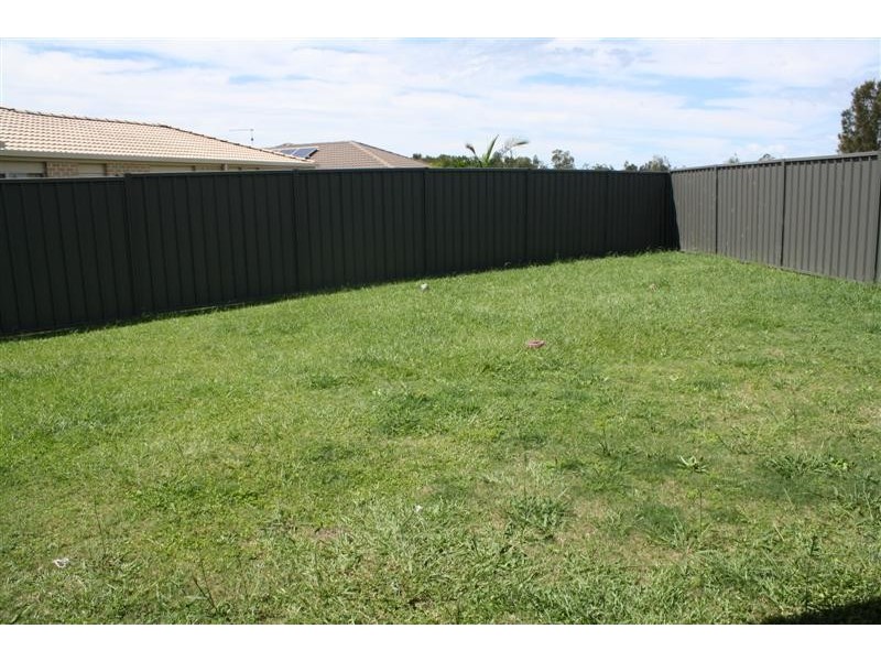 5 Buccaneers Court, Yamba NSW 2464