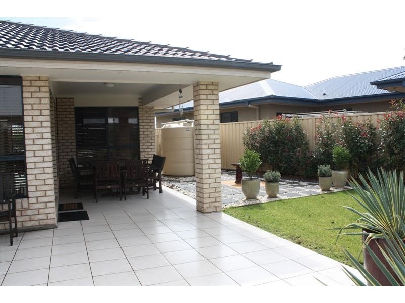 2 Investigators Place, Yamba NSW 2464