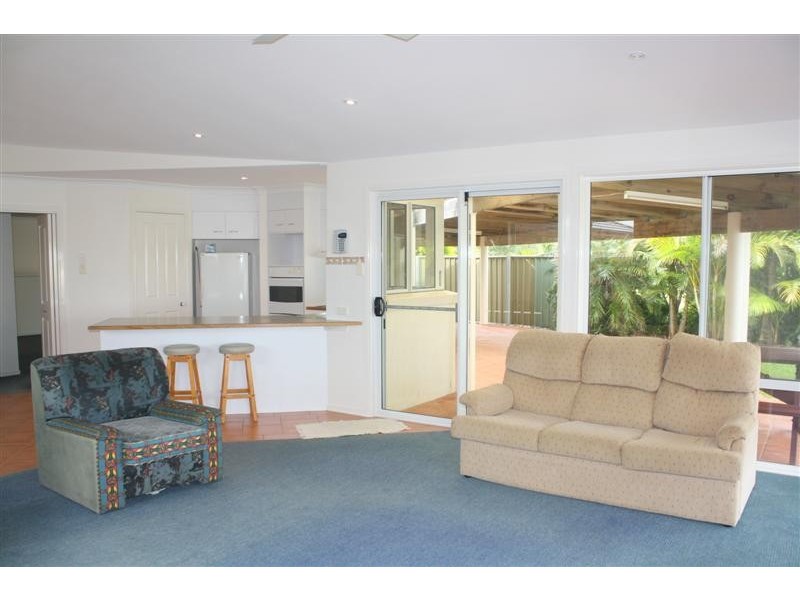 55 Witonga Drive, Yamba NSW 2464