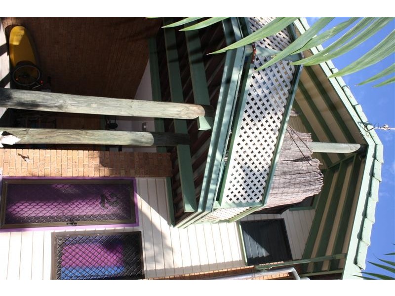 2/17 The Crescent, Angourie NSW 2464