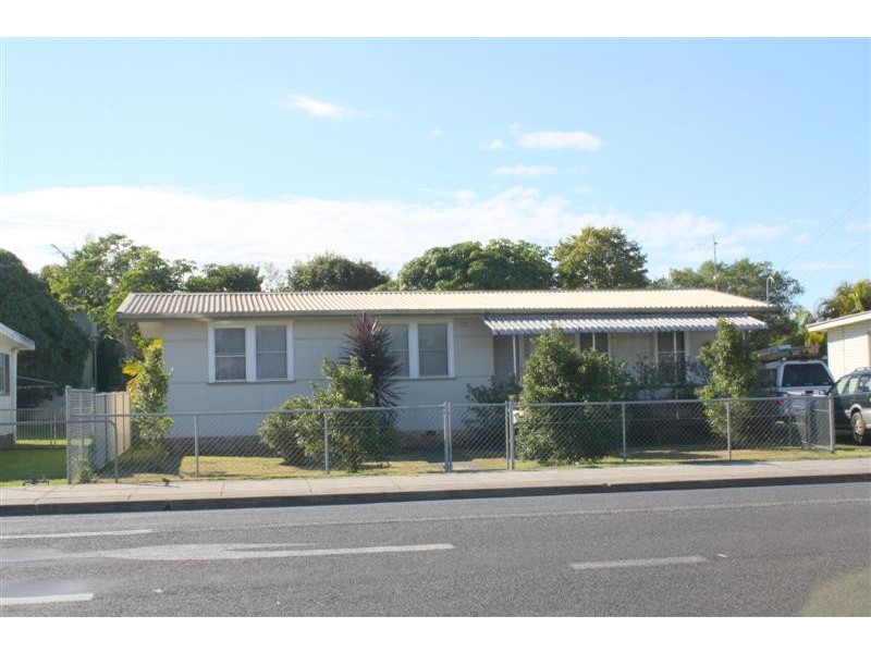 187 Yamba Road, Yamba NSW 2464