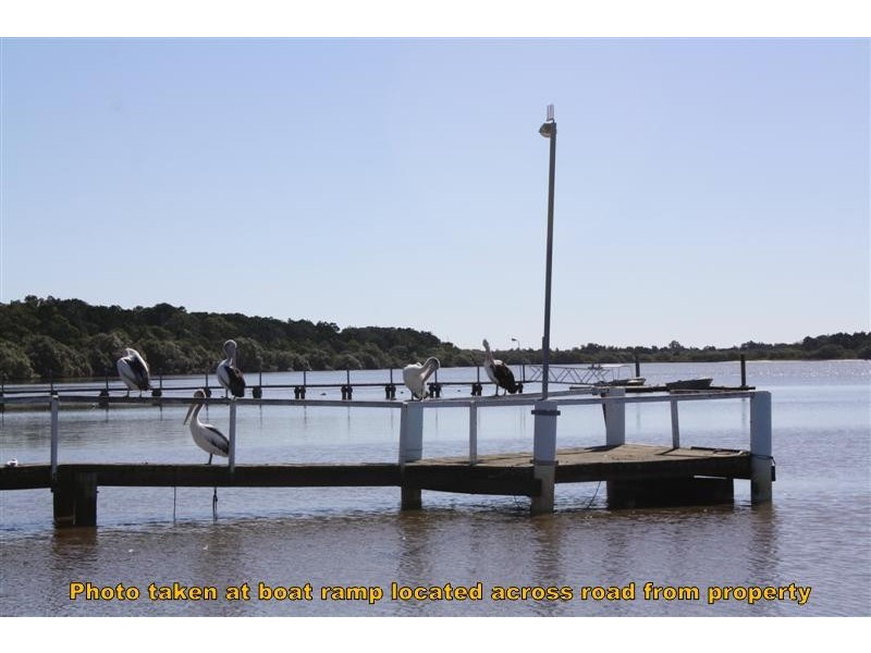 90 Yamba Road, Yamba NSW 2464