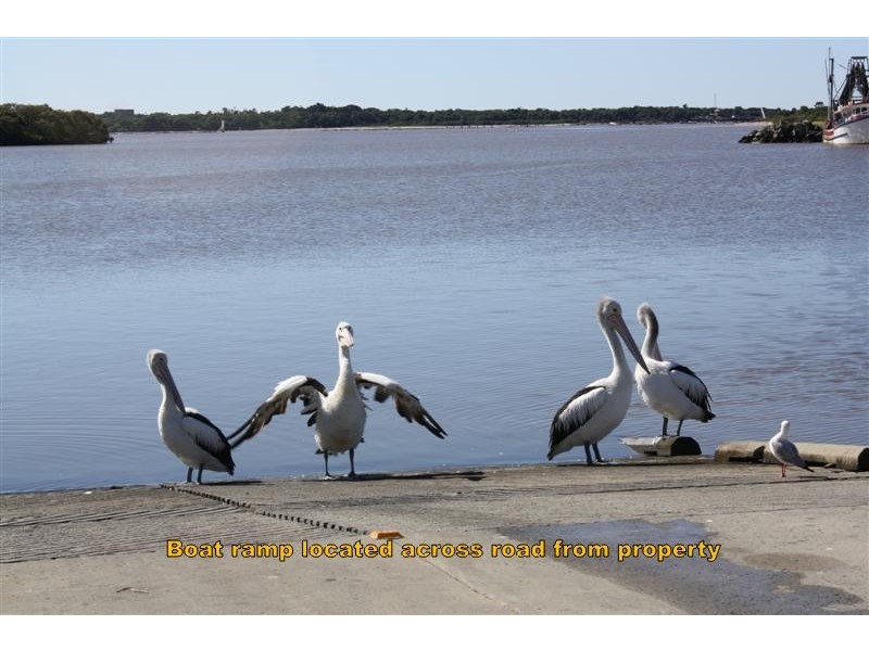 90 Yamba Road, Yamba NSW 2464