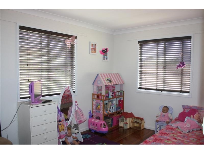 27 Boronia Crescent, Yamba NSW 2464