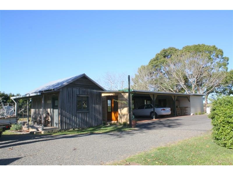 797 Yamba Road, Palmers Island NSW 2463