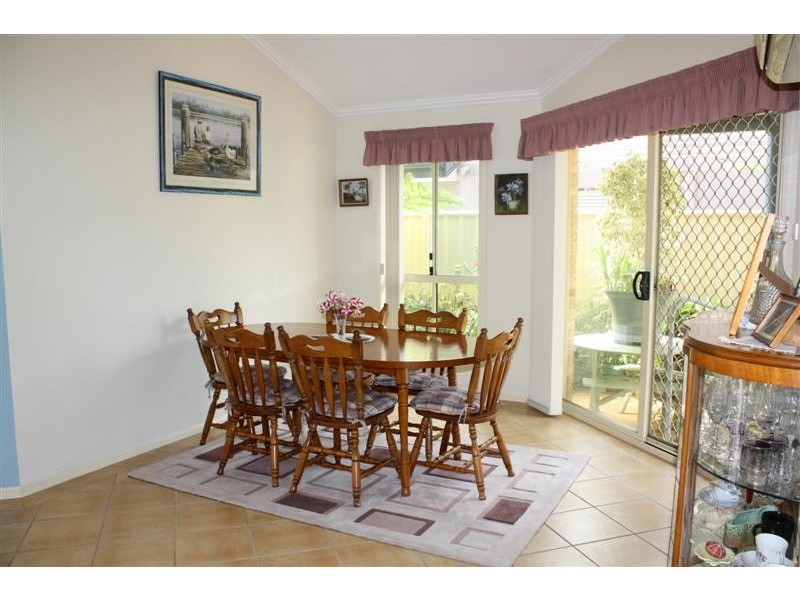 1 Kempnich Place, Yamba NSW 2464