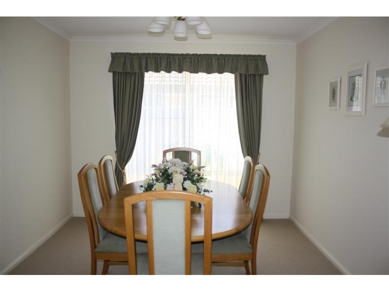 17 Harold Tory Drive, Yamba NSW 2464