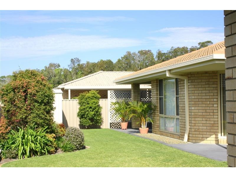 17 Harold Tory Drive, Yamba NSW 2464