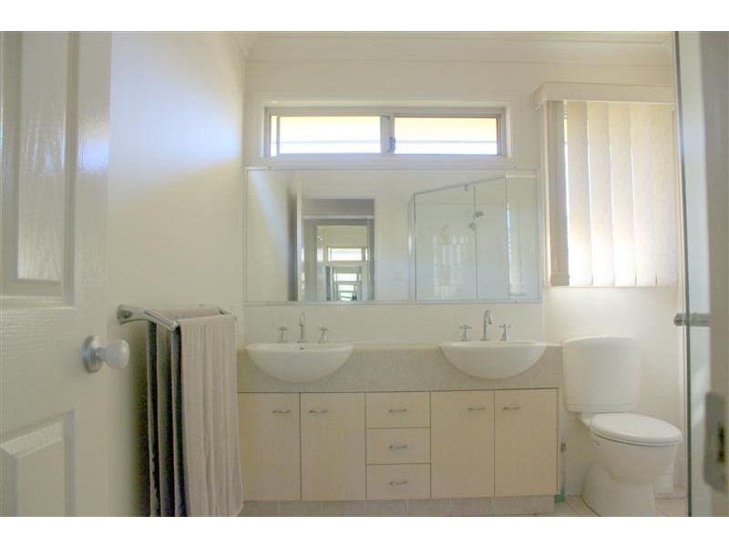 270 Yamba Road, Yamba NSW 2464