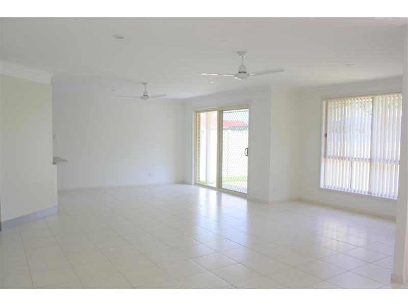 36 Wattle Drive, Yamba NSW 2464