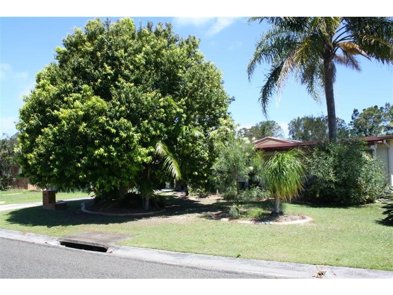 8 Telopea Avenue, Yamba NSW 2464