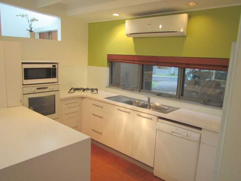 11 Young Street, Yamba NSW 2464